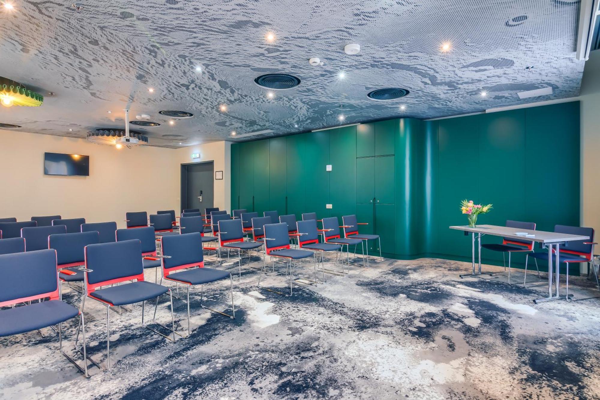 Ibis Bucharest Politehnica Hotel Eksteriør billede